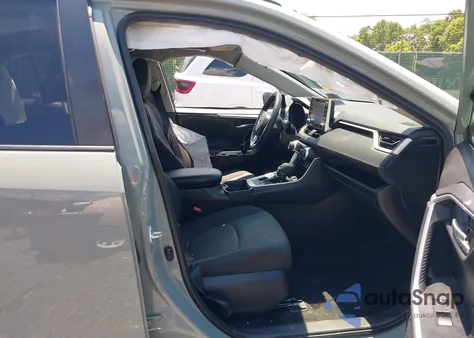 2021 Toyota Rav4 Xle/Xle Premium из США, поврежденный, VIN 2T3P1RFV5MW192276